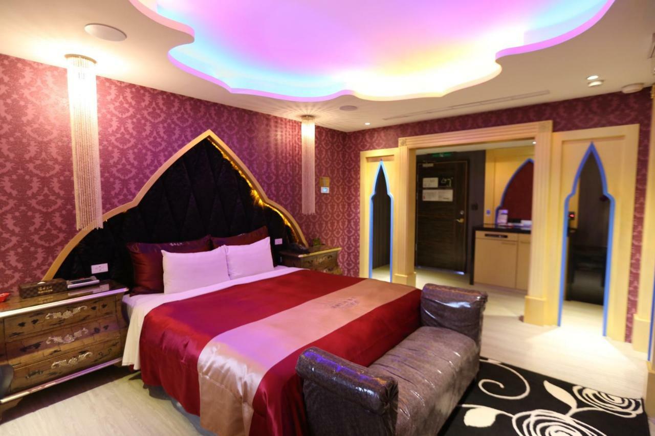 Yosemite Motel - Taiyuan Branch Тайчжун Экстерьер фото