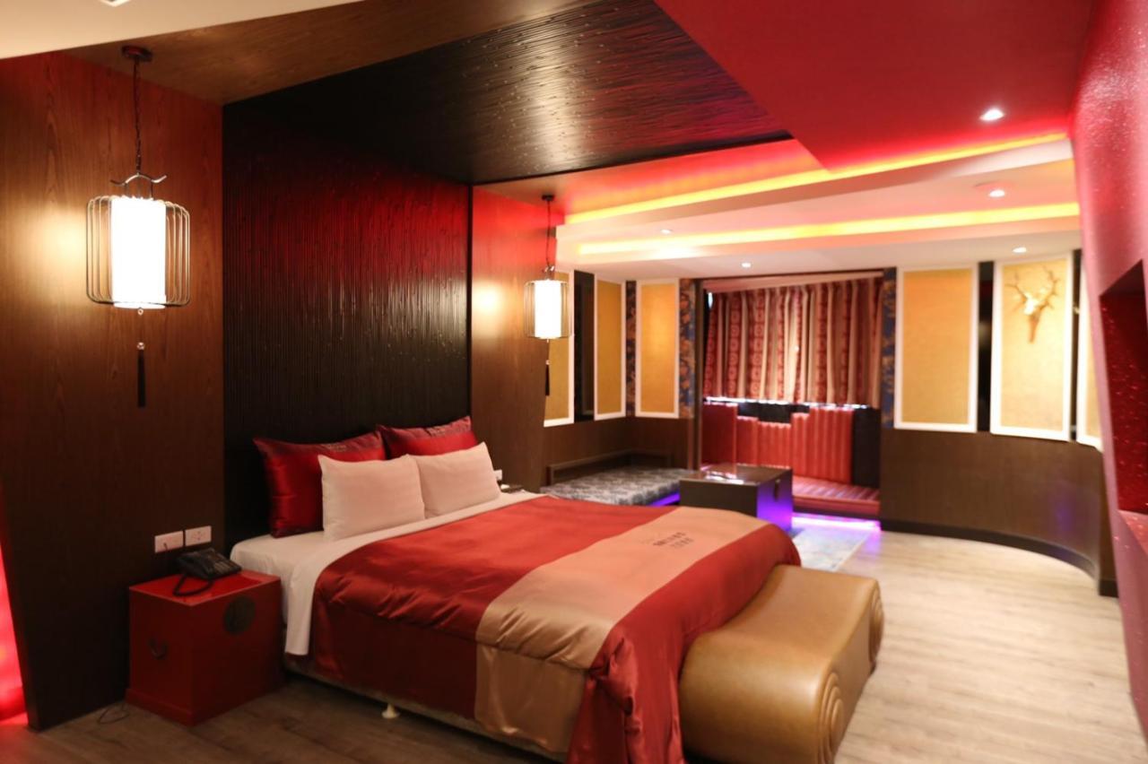 Yosemite Motel - Taiyuan Branch Тайчжун Экстерьер фото