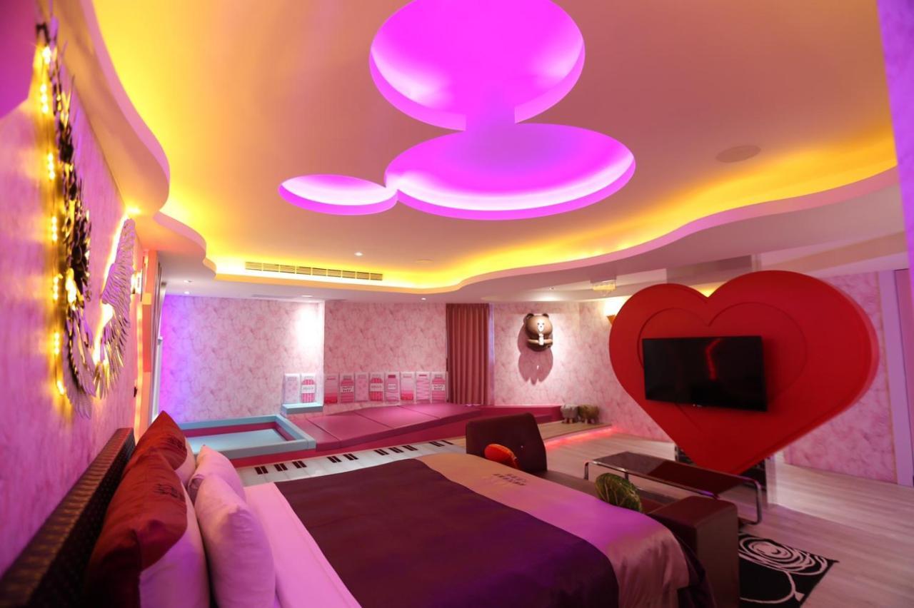 Yosemite Motel - Taiyuan Branch Тайчжун Экстерьер фото
